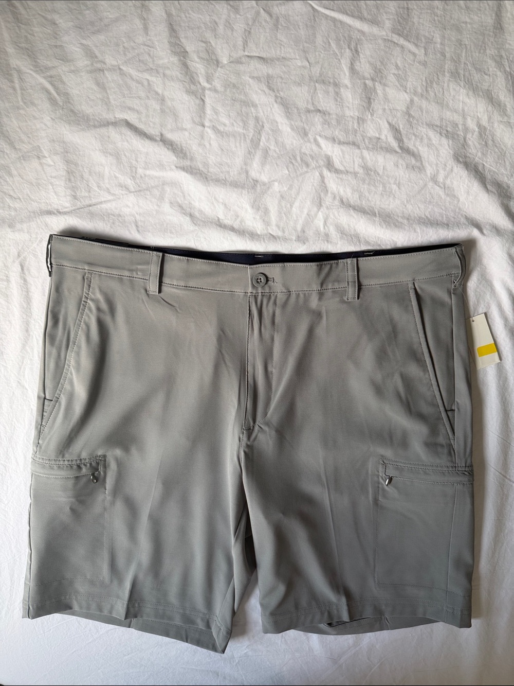 Izod Men's Gray Cargo Shorts SZ 40